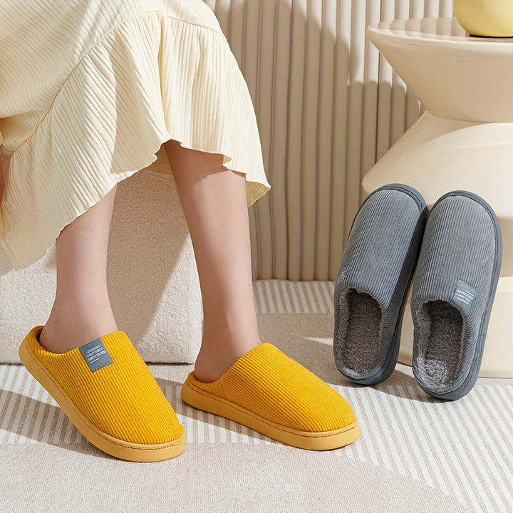 EOIN | COSY CORDUROY HOUSE SLIPPERS