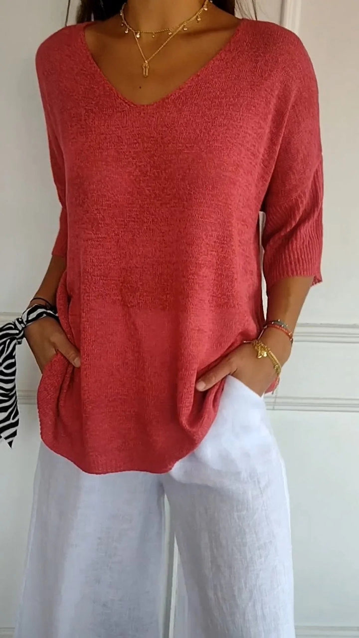 YAELLA | TOP WITH V-NECK