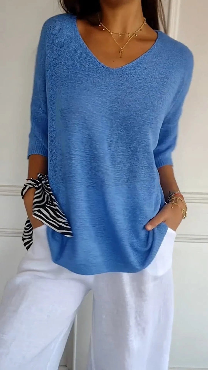 YAELLA | TOP WITH V-NECK