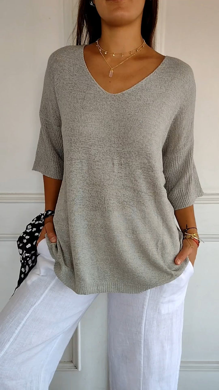 YAELLA | TOP WITH V-NECK
