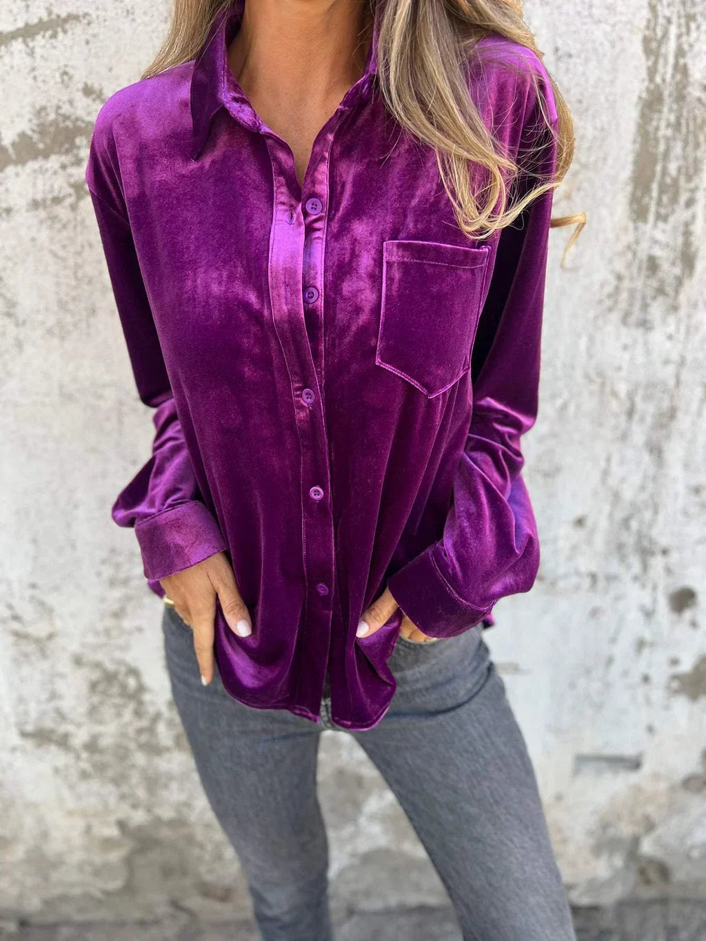 CATHERINA | ELEGANT VELVET BLOUSE