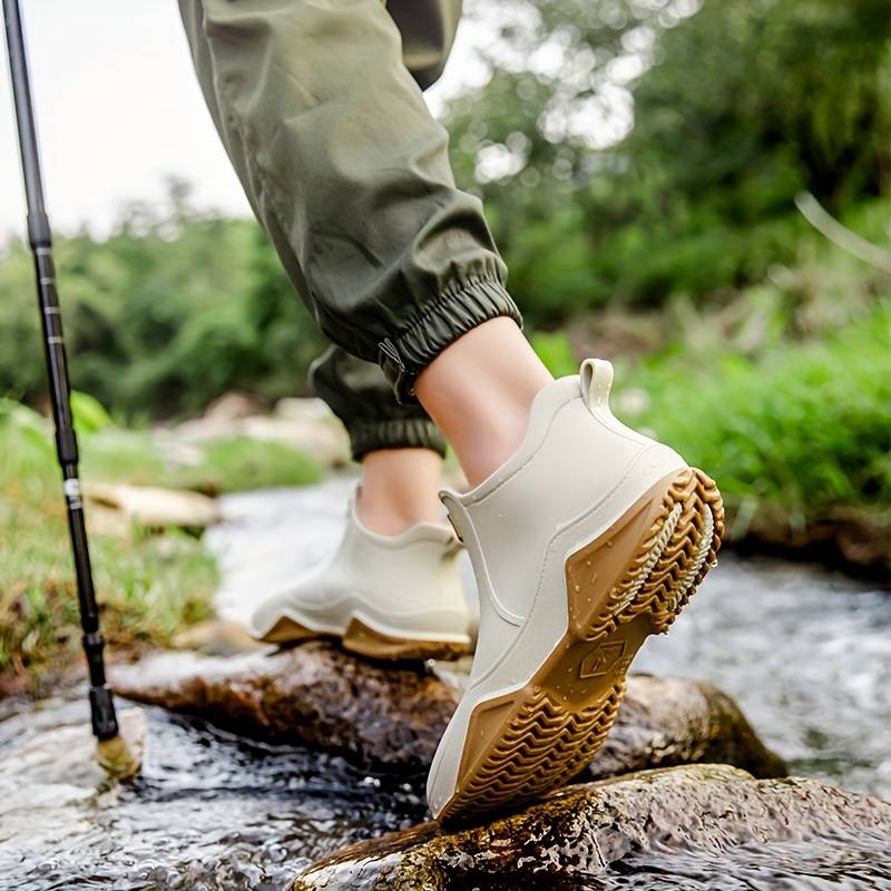 THEADORA | ORTHOPAEDIC MODEN RUBBER BOOT