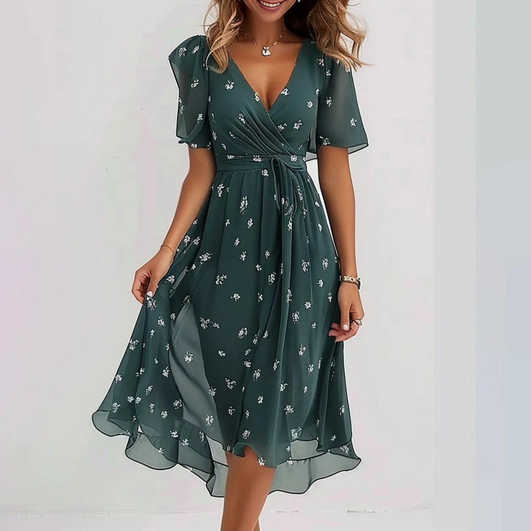EVIA | STYLISH FLORAL DRESS WITH SHORT SLEEVES