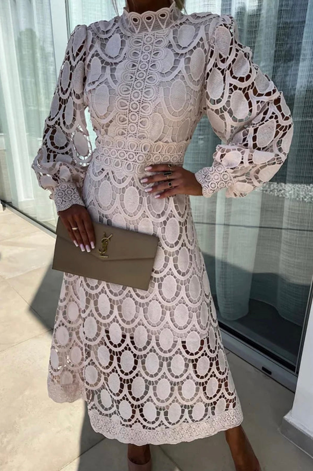 DEMY | ELEGANT LACE DRESS