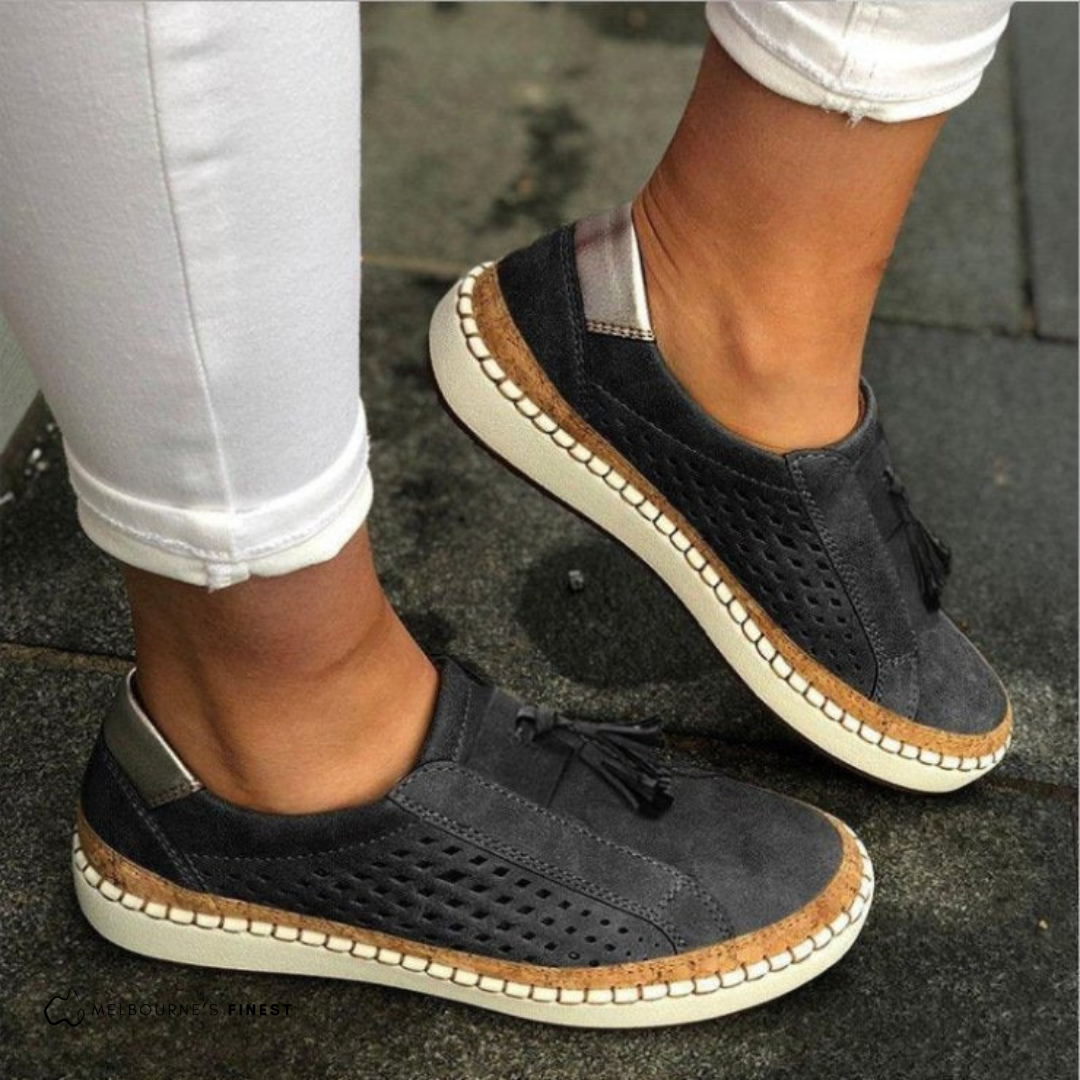KENZAH | COMFORTABLE ORTHOPAEDIC SLIP-ONS