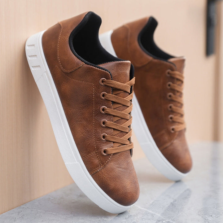 PAOLO | COMFORTABLE LEATHER SNEAKERS
