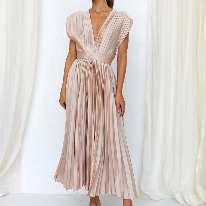 CELLA | ELEGANT PLEATED DRESS