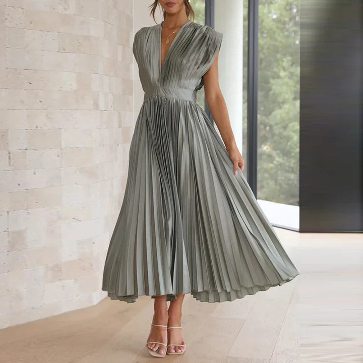 CELLA | ELEGANT PLEATED DRESS
