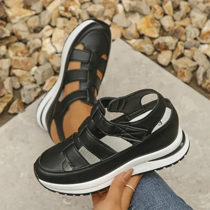 HALINA | STYLISH ORTHOPAEDIC SANDALS