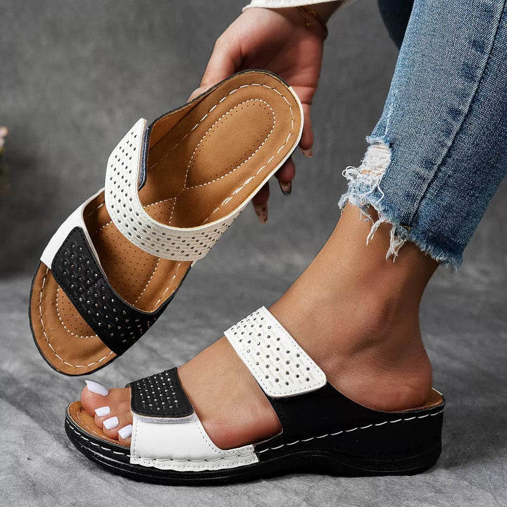 ORTHOLUXE | COMFORTABLE ORTHOPAEDIC SANDALS