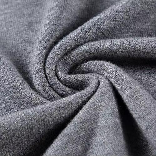 CHRISTOPHER | LUXURY TURTLE NECK SWEATER