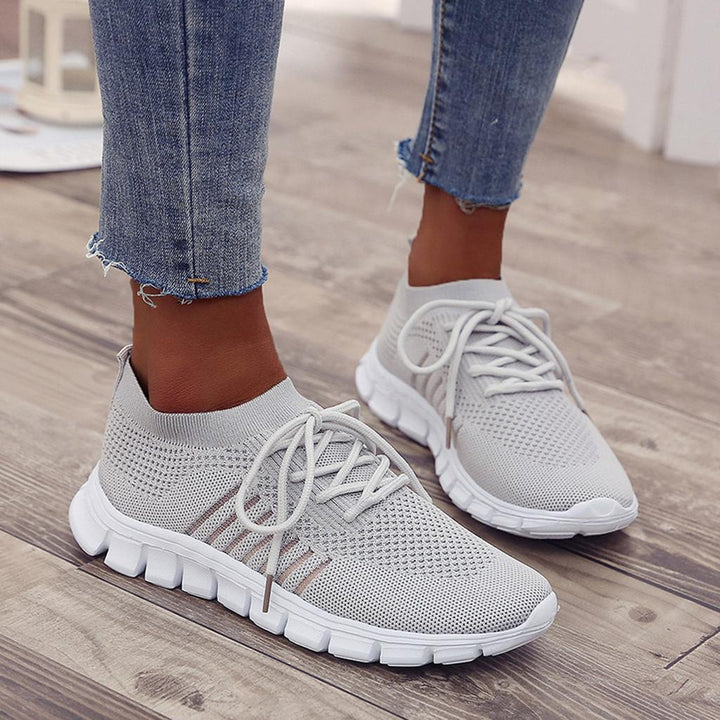 LEARA | ORTHOPAEDIC LIFESTYLE SHOE